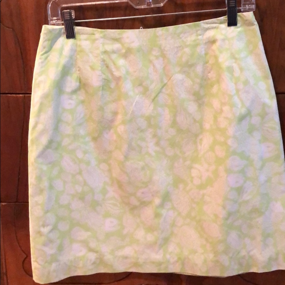 Lilly Pulitzer skirt size 6